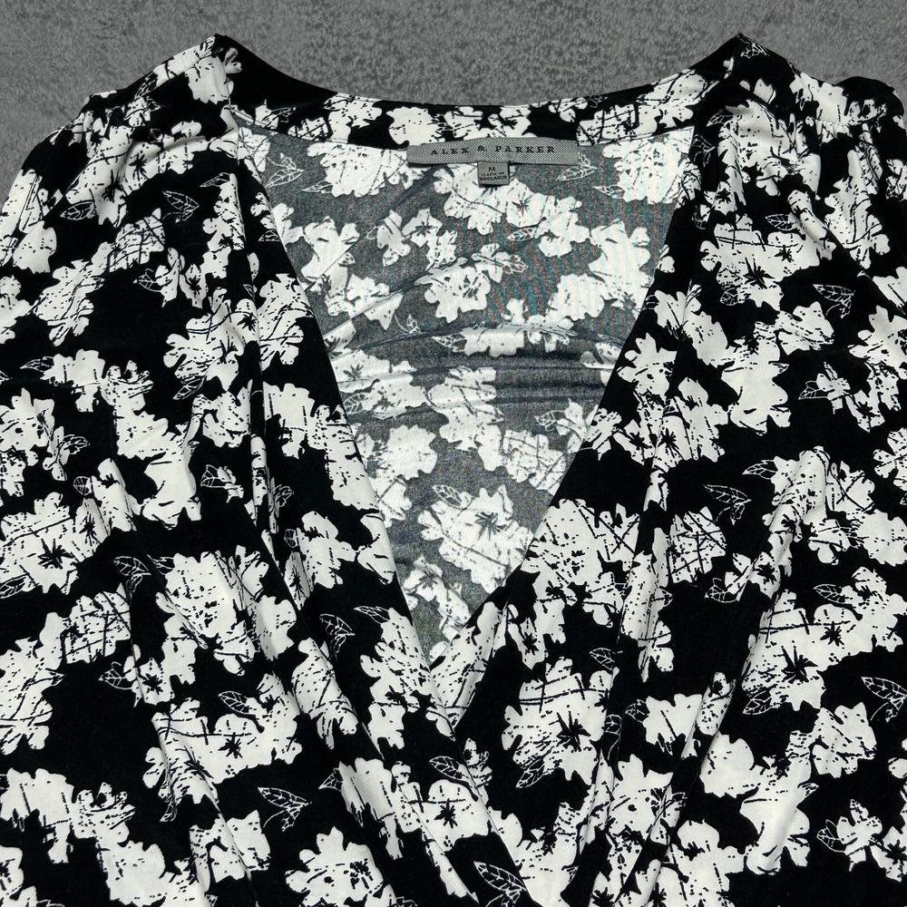 Alex & Parker Womens Floral Faux Wrap Tank Top Blouse Black White Size M AP012